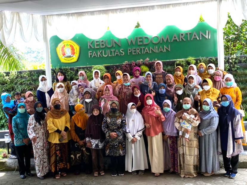 Syawalan Keluarga Besar Fakultas Pertanian 1443 H di Kebun Wedo Martani