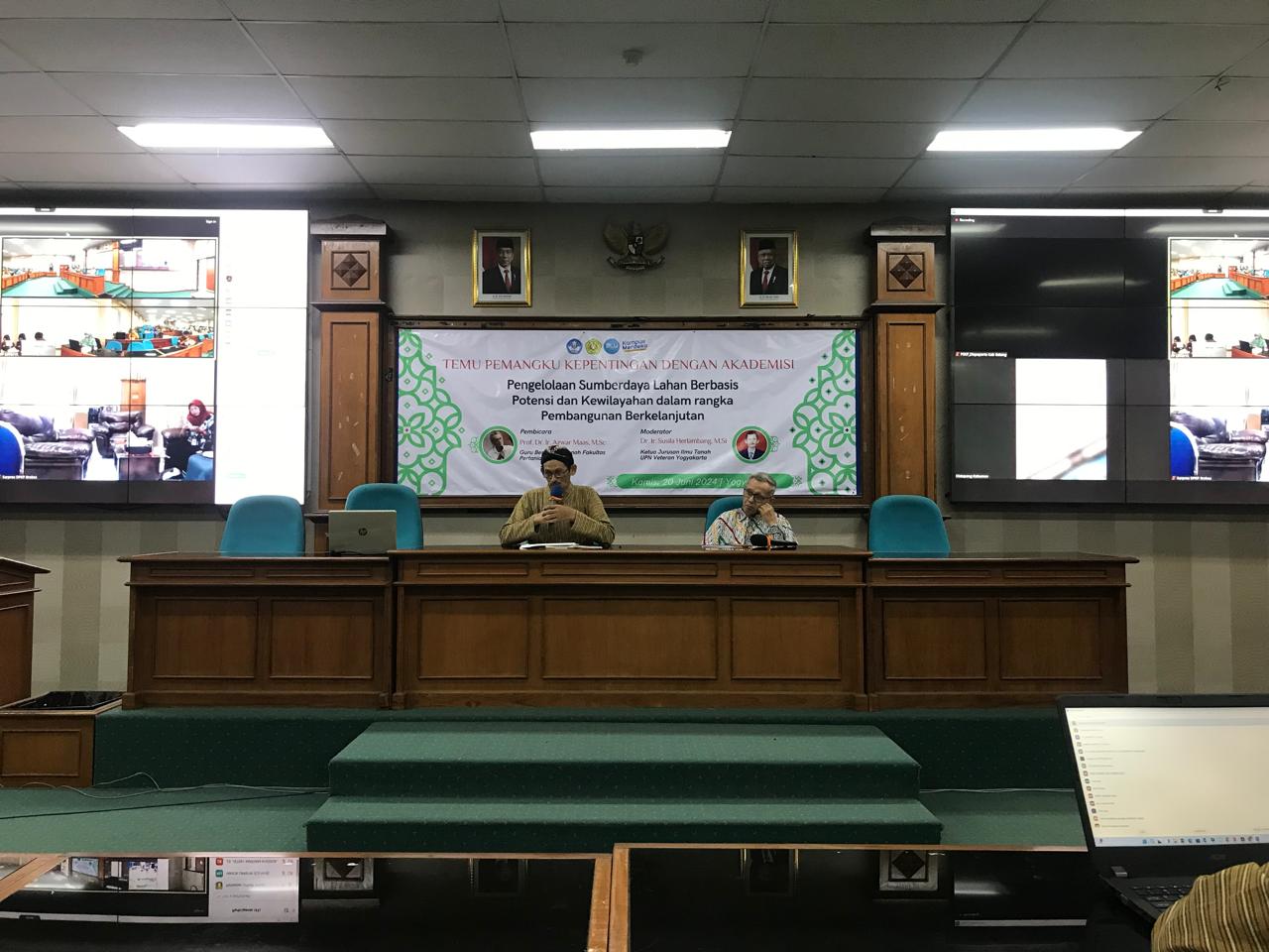 Jurusan Ilmu Tanah Fakultas Pertanian UPN “Veteran” Yogyakarta menyelenggarakan Kegiatan Temu Pemangku Kepentingan dengan Akademisi